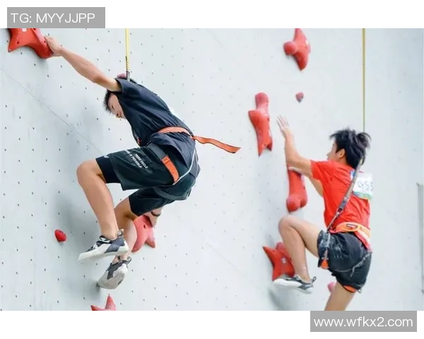 重庆攀岩队的阵地战揭秘与攀岩热点的深度解析 重庆攀岩队的阵地战揭秘与攀岩热点的深度解析